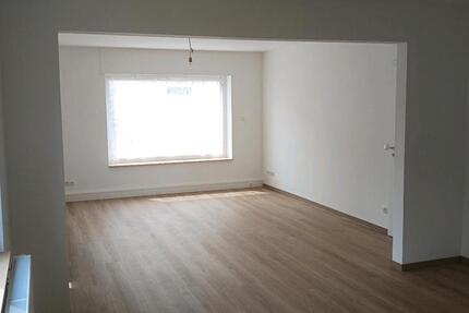 Wohnung Leun - 2 Zimmer, 92 m&sup2;, 890&euro; | Angebot:24708917