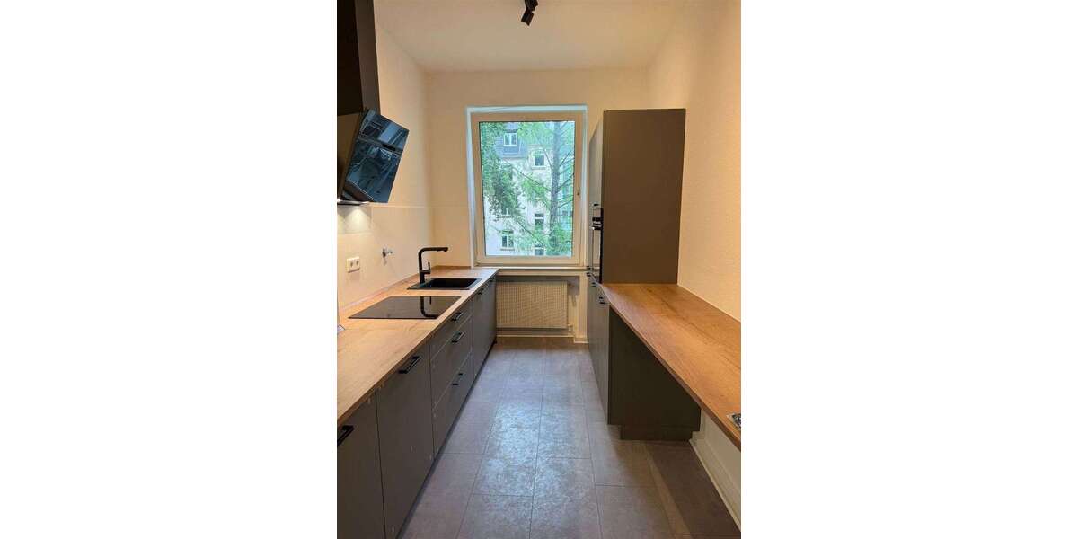 Etagenwohnung Düsseldorf Derendorf - 3 Zimmer, 75 m&sup2;, 1.300&euro; | Angebot:27025846