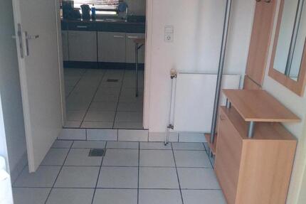 MONTEUR WOHNUNG FREI 2 zimmer