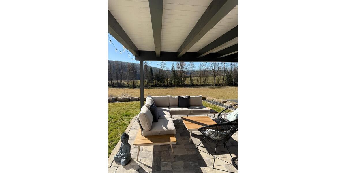 3,5 Zimmer Wohnung mit 95qm Wohnfläche u. Garten 3.5 zimmer