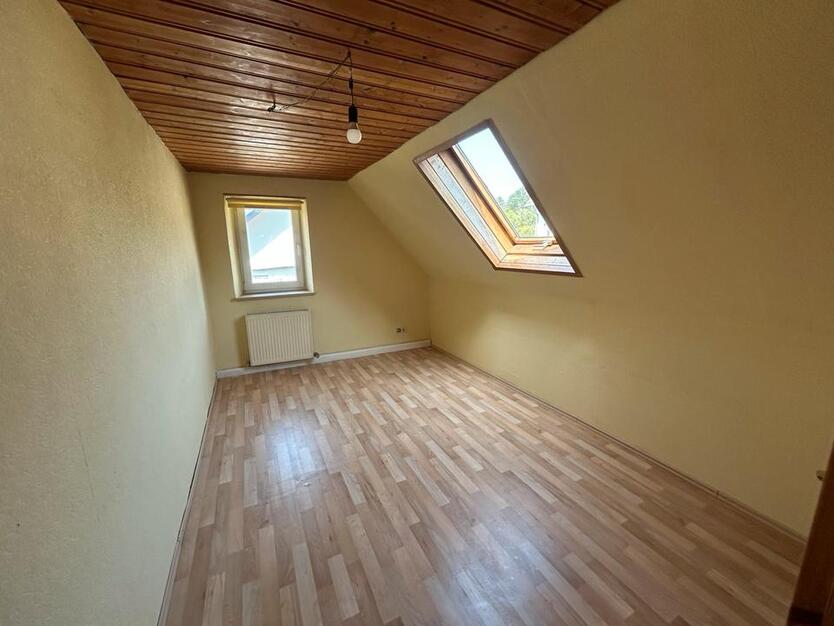 Einfamilienhaus mit viel Platz für Familie & Hobby
