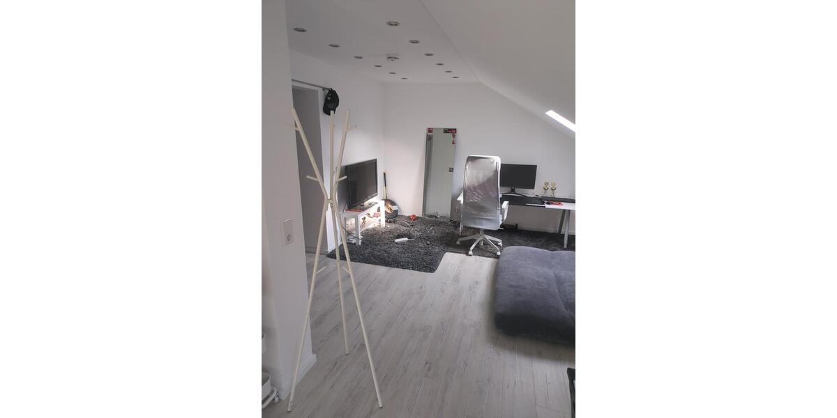Dachgeschoßwohnung Rheda-Wiedenbrück Wiedenbrück - 1.5 Zimmer, 35 m&sup2;, 500&euro; | Angebot:26611609