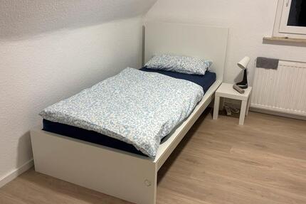 möbiliertes Zimmer in Offenbach Mühlheim nähe Fußgängerzone 3 zimmer