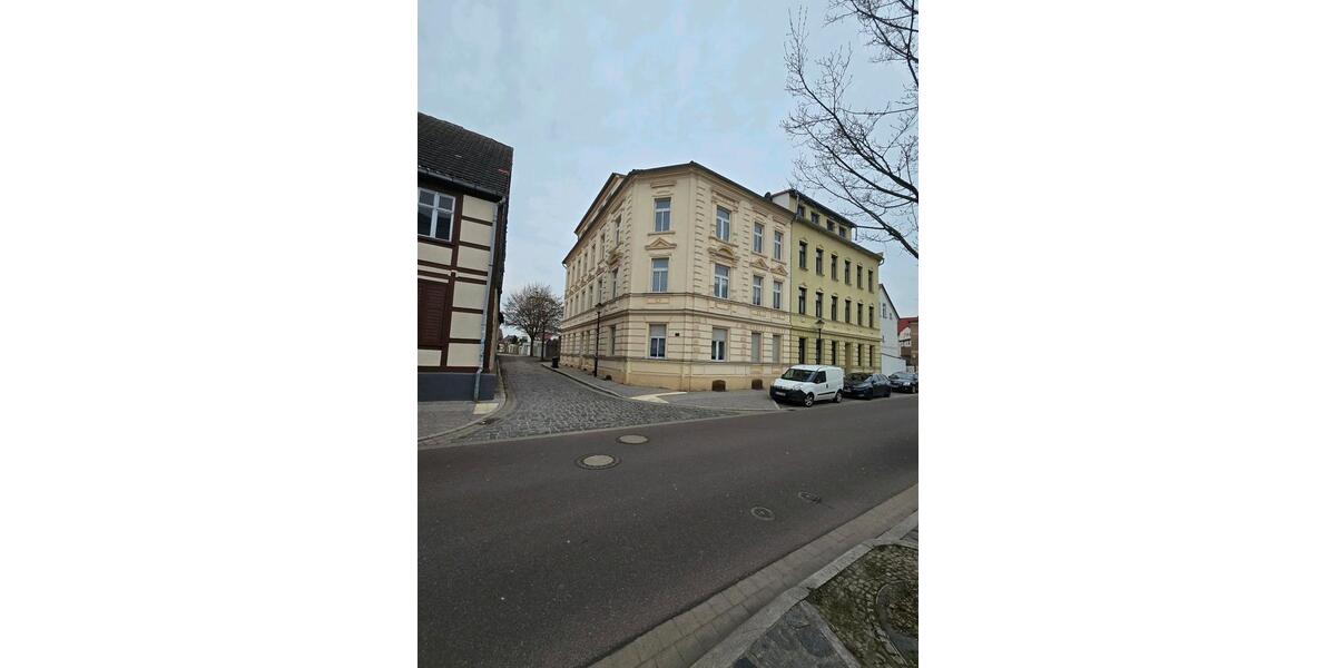 Etagenwohnung Burg - 4 Zimmer, 90 m&sup2;, 720&euro; | Angebot:25892804
