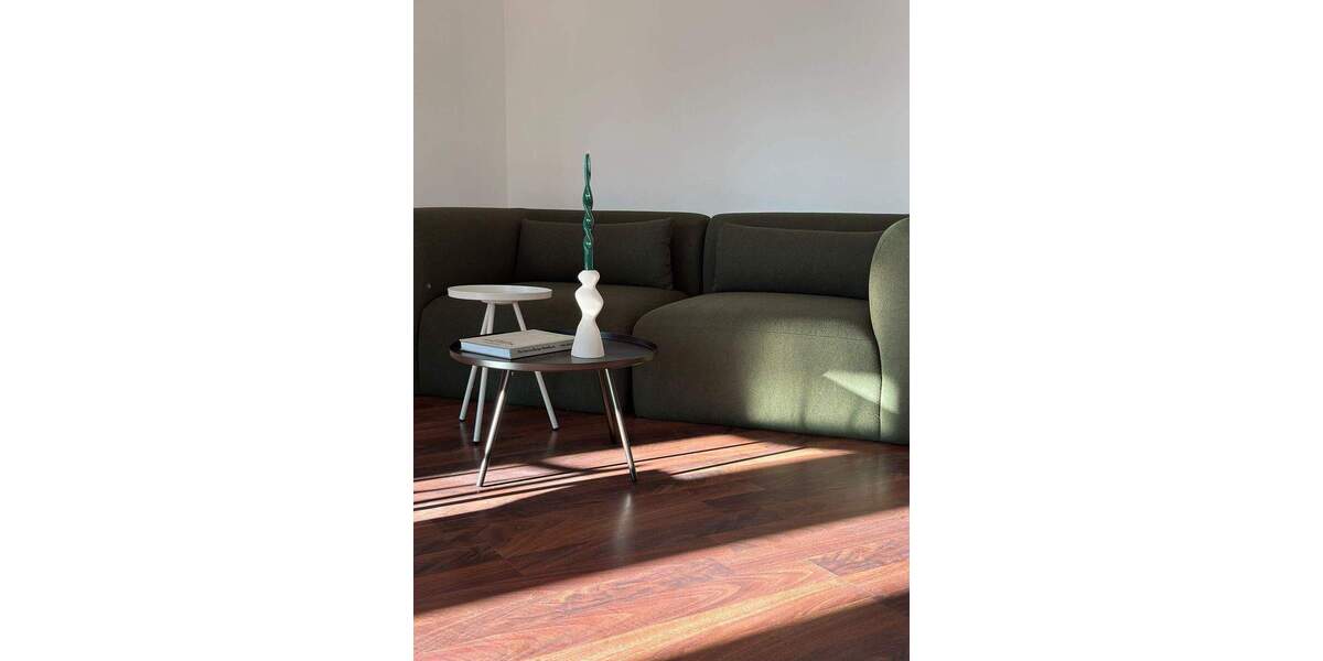 Stilvoll möblierte 3-Zimmer-Wohnung mit Wintergarten & Stellplatz in Bestlage am Tiergarten 3 zimmer