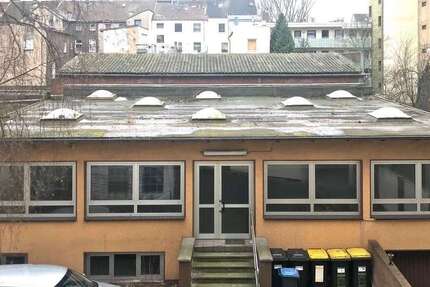 Halle in Duisburg 1.995 € 308 m² zimmer