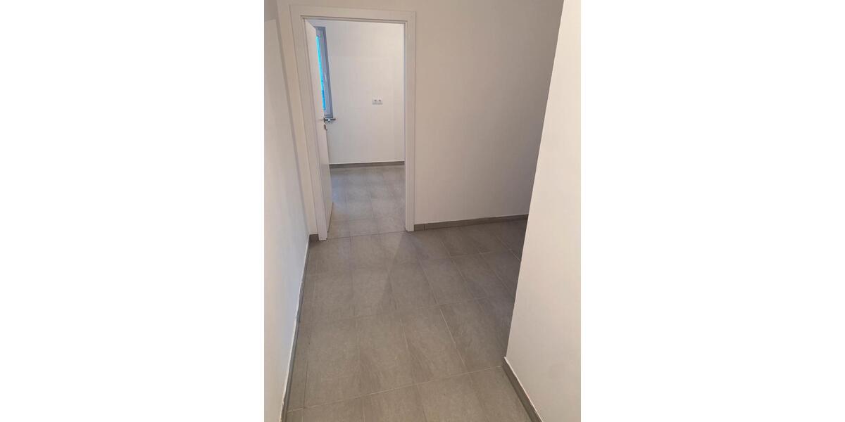 Etagenwohnung Bergneustadt - 2 Zimmer, 70 m&sup2;, 750&euro; | Angebot:26378943