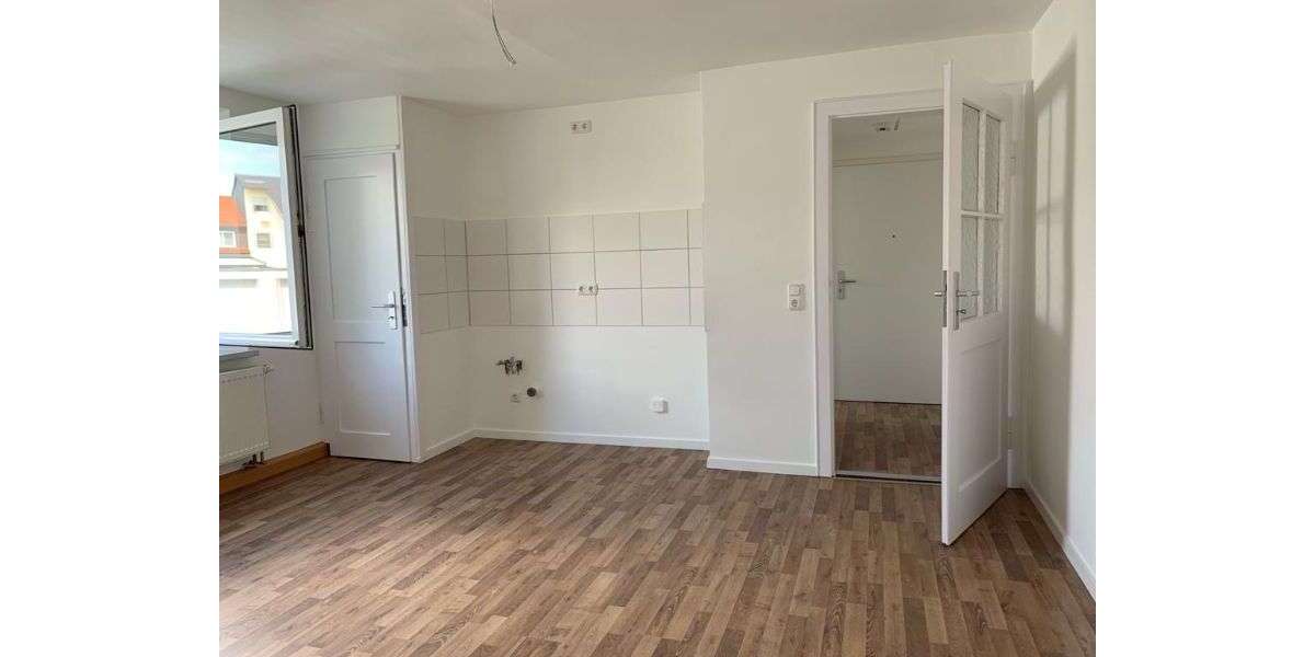 Etagenwohnung Altenstadt a.d.Waldnaab - 2 Zimmer, 48 m&sup2;, 369&euro; | Angebot:27091486