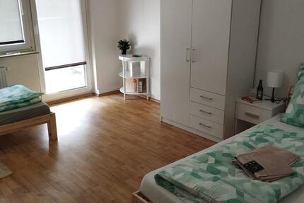 Wohnen auf Zeit Chemnitz Adelsberg - 3 Zimmer, 70 m&sup2;, 10&euro; | Angebot:24940825