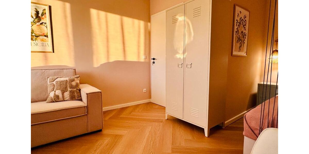 Wohnen auf Zeit Bad Segeberg - 1 Zimmer, 17 m&sup2;, 675&euro; | Angebot:25047195