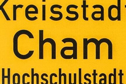 Wohnen auf Zeit Cham - 5 Zimmer, 100 m&sup2;, 250&euro; | Angebot:26691670
