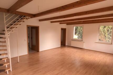 Haus Porta Westfalica - 4 Zimmer, 100 m&sup2;, 1.000&euro; | Angebot:25755306