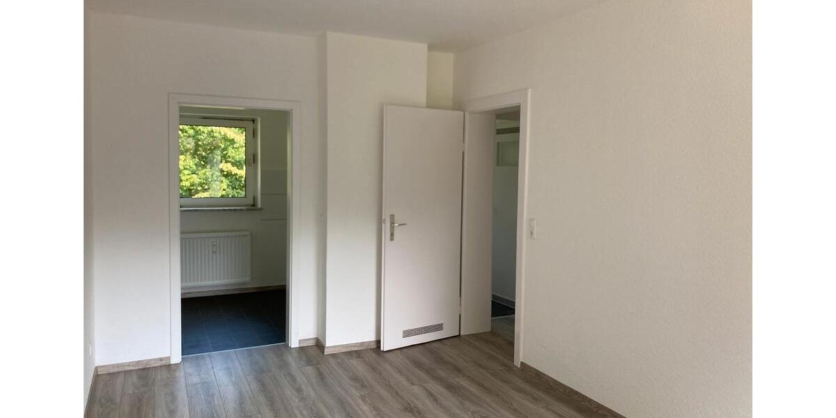 Erdgeschoßwohnung Salzgitter - 3 Zimmer, 57 m&sup2;, 335&euro; | Angebot:23132388