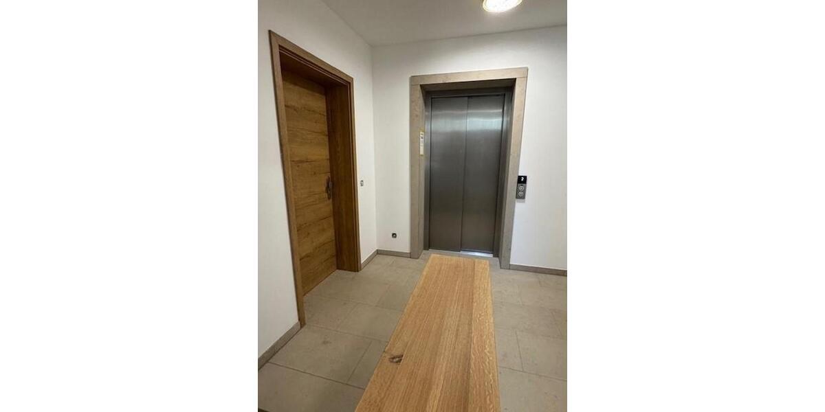 Etagenwohnung Dreieich - 3 Zimmer, 110 m&sup2;, 1.980&euro; | Angebot:25989599