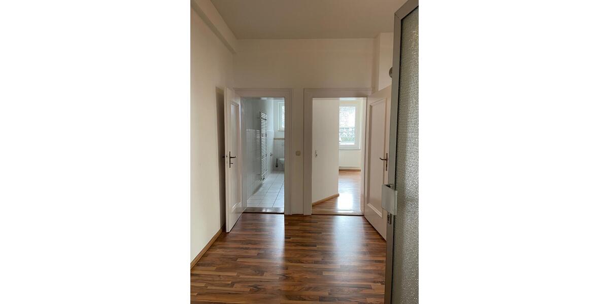 Etagenwohnung Hof Altstadt - 3 Zimmer, 85 m&sup2;, 560&euro; | Angebot:25281082