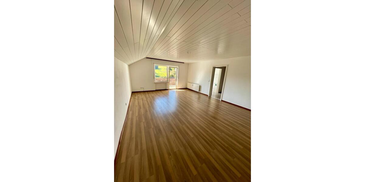 Dachgeschoßwohnung Simmern/Hunsrück Hunsrück - 3 Zimmer, 95 m&sup2;, 830&euro; | Angebot:26421962