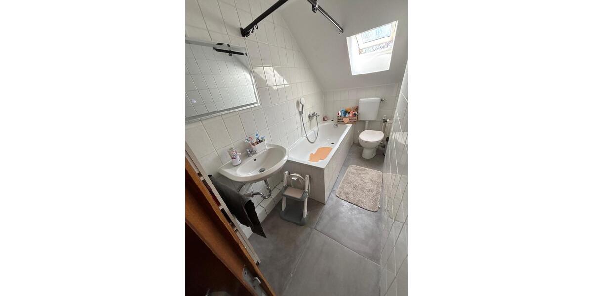 Etagenwohnung Nienburg (Weser) - 4 Zimmer, 92 m&sup2;, 640&euro; | Angebot:26255412
