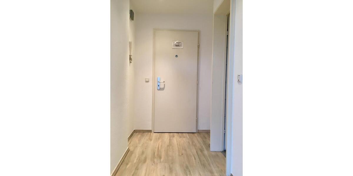 Dachgeschoßwohnung Sulzbach (Saar) - 1.5 Zimmer, 40 m&sup2;, 300&euro; | Angebot:25989368