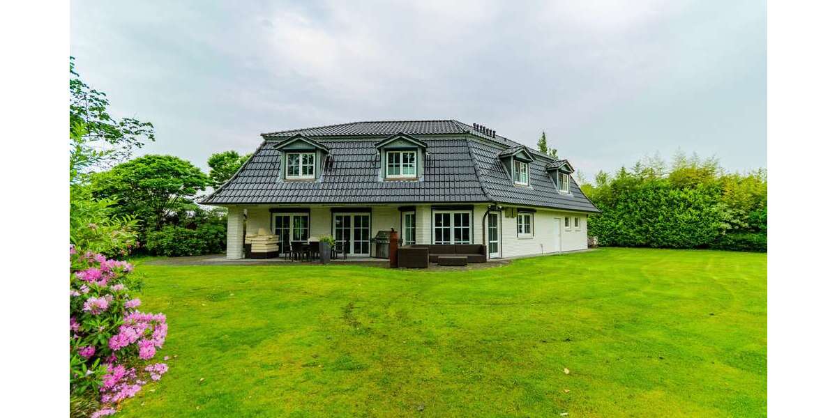 Einfamilienhaus Pinneberg - 5 Zimmer, 232 m&sup2;, 4.500&euro; | Angebot:23433105