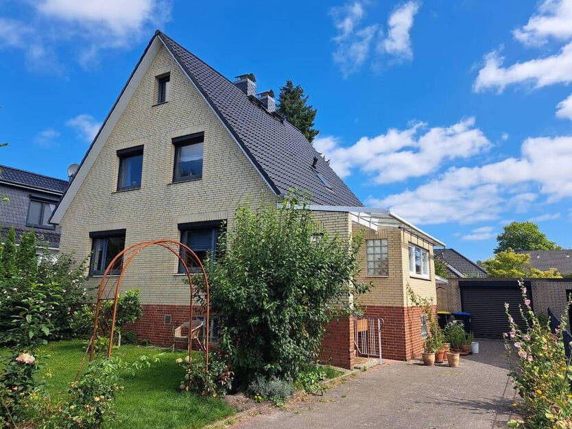 EFH 4,5-Zimmer Hamburg Schnelsen Garten Haus Büro- oder Hobbyraum