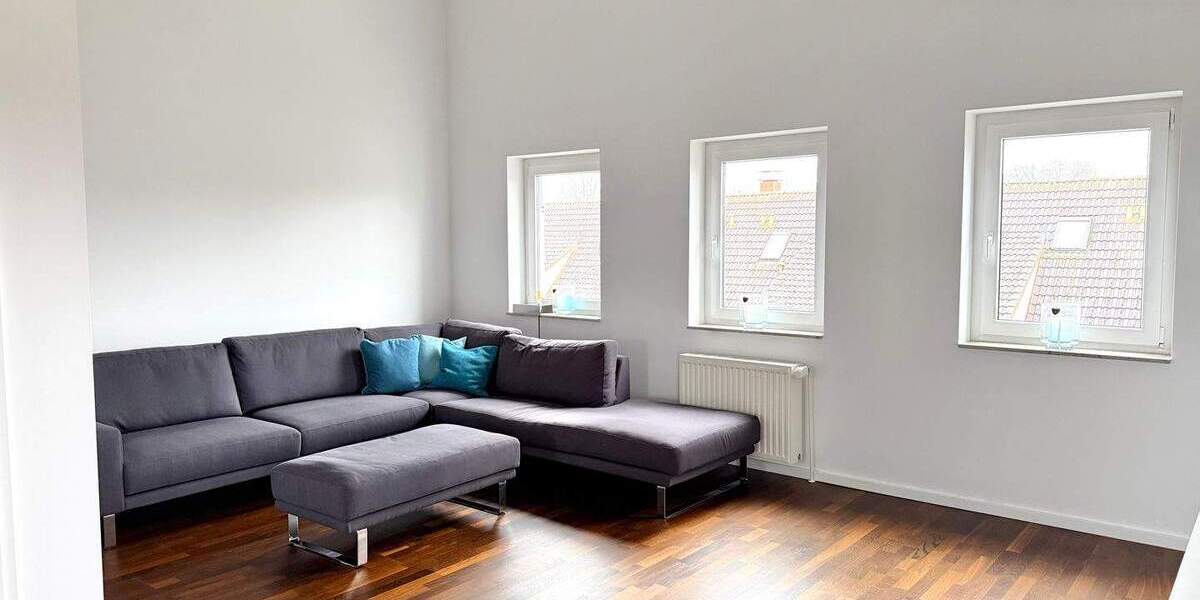 Reihenendhaus Bad Bramstedt - 4 Zimmer, 153 m&sup2;, 1.600&euro; | Angebot:25153837