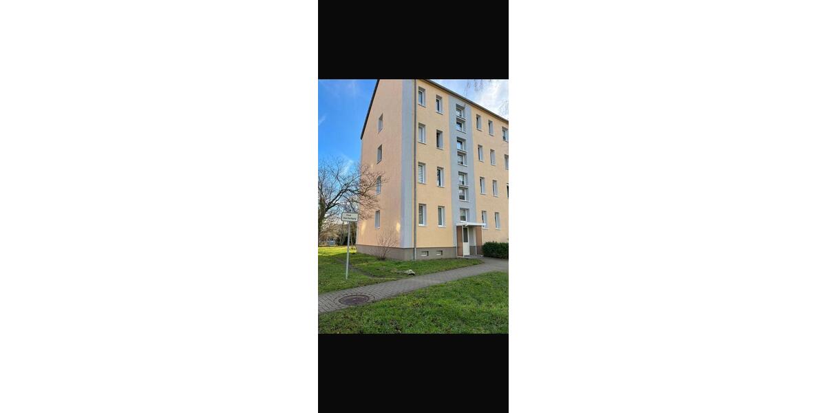 Etagenwohnung Calbe (Saale) - 2 Zimmer, 47 m&sup2;, 290&euro; | Angebot:24737632