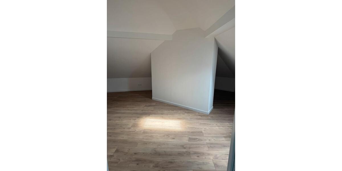 Etagenwohnung Mönchengladbach Süd - 1 Zimmer, 45 m&sup2;, 670&euro; | Angebot:25151191