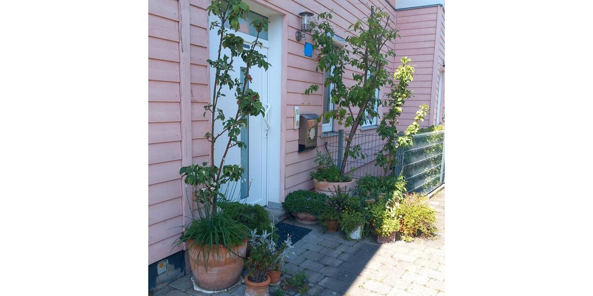 Reihenhaus Kaufering - 4 Zimmer, 124 m&sup2;, 1.990&euro; | Angebot:26417760