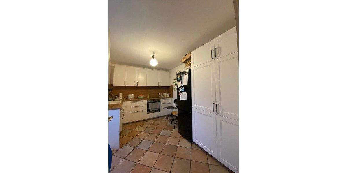 Etagenwohnung Hamburg Curslack - 4 Zimmer, 128 m&sup2;, 1.600&euro; | Angebot:25680419