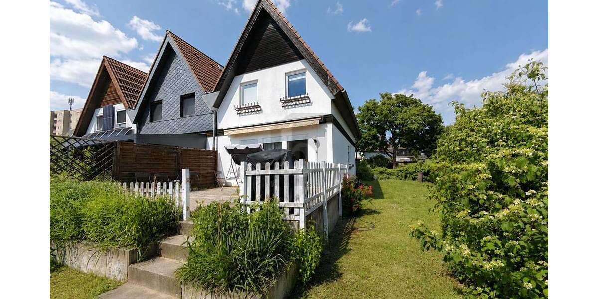 Einfamilienhaus Berlin-Staaken Staaken - 4.5 Zimmer, 95 m&sup2;, 2.000&euro; | Angebot:26847283