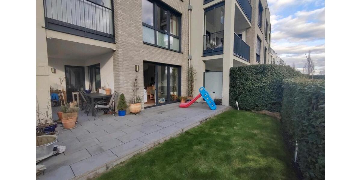 Erdgeschoßwohnung Detmold - 4 Zimmer, 125 m&sup2;, 1.188&euro; | Angebot:25284278