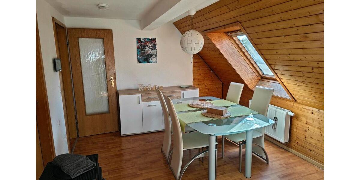 Dachgeschoßwohnung Gleichen - 2 Zimmer, 52 m&sup2;, 600&euro; | Angebot:25613464