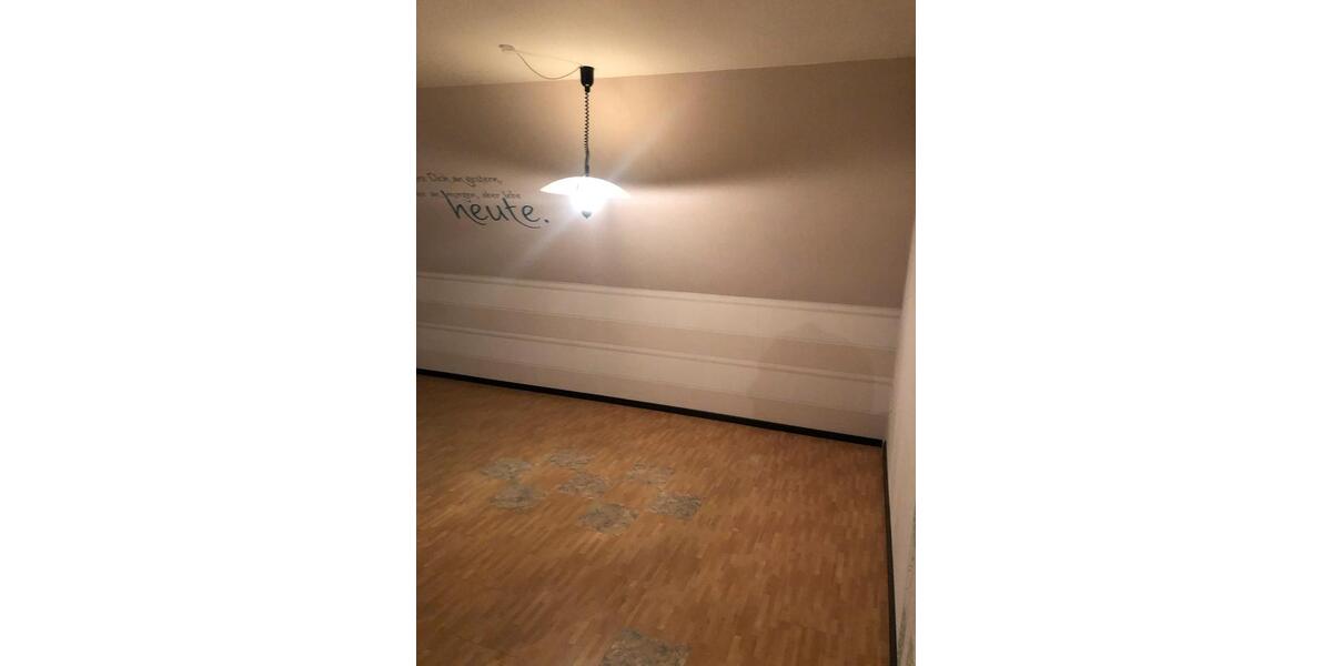 Etagenwohnung Stolzenau - 3 Zimmer, 110 m&sup2;, 715&euro; | Angebot:24372810