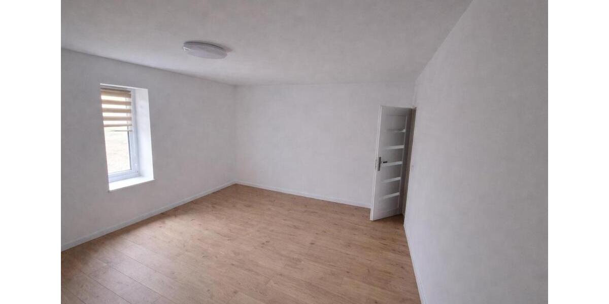 Haushälfte Top Renoviert - Haustiere und Familien willkommen 4 zimmer