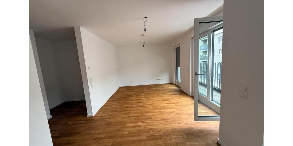 Einfamilienhaus Berlin Mitte - 2 Zimmer, 67 m&sup2;, 1.720&euro; | Angebot:26279899