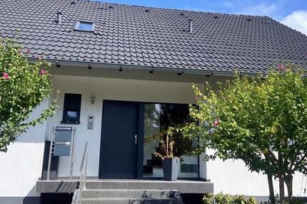 Stilvolle 2-Zimmer-Dachgeschosswohnung in ruhiger Lage 2 zimmer