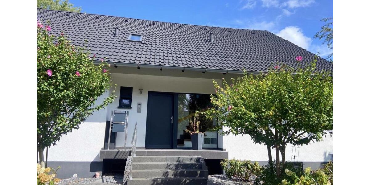 Stilvolle 2-Zimmer-Dachgeschosswohnung in ruhiger Lage 2 zimmer