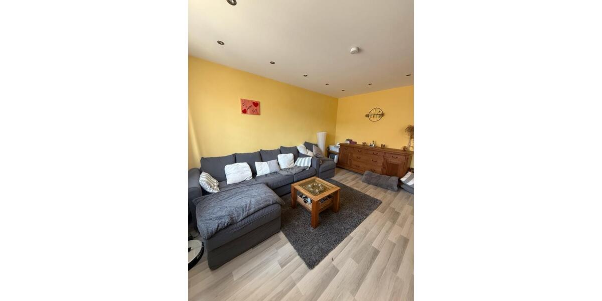 Erdgeschoßwohnung Illingen - 3 Zimmer, 75 m&sup2;, 550&euro; | Angebot:26272118