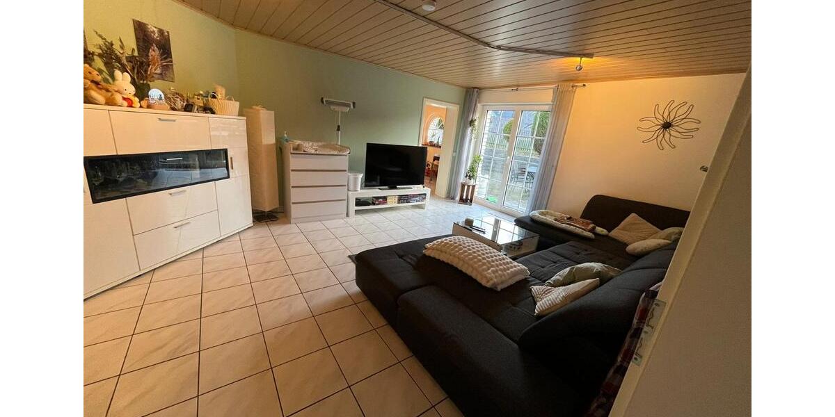 Zu vermieten - Helle 2 ZKB Wohnung mit Terrasse in Rheinböllen 2 zimmer