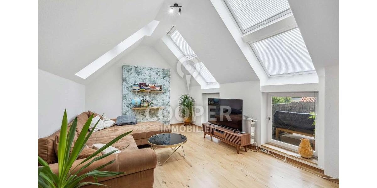 Dachgeschoßwohnung Hannover Südstadt - 3 Zimmer, 86 m&sup2;, 1.650&euro; | Angebot:26492924