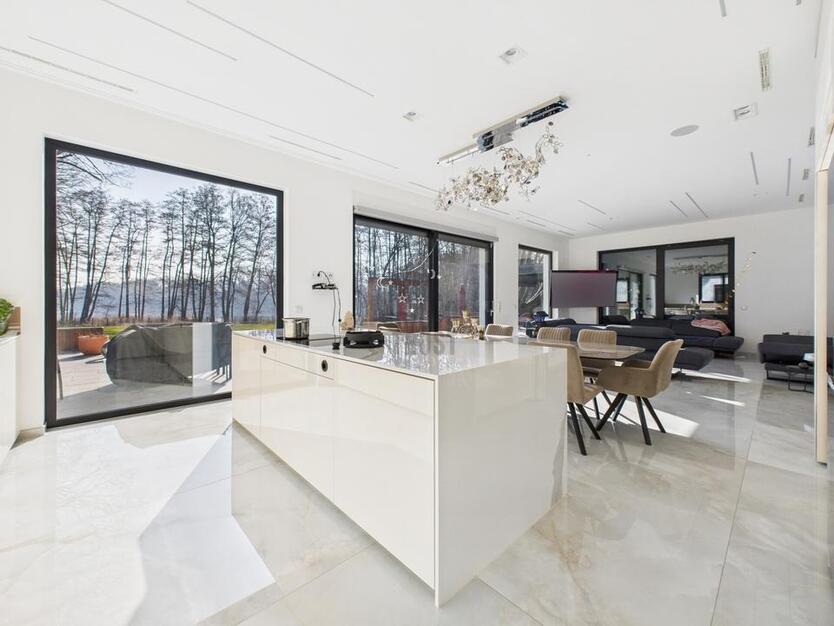 DAS BESTE AUS ZWEI WELTEN – STADTNÄHE & SEEROMANTIK IN EINEM ZUHAUSE zimmer