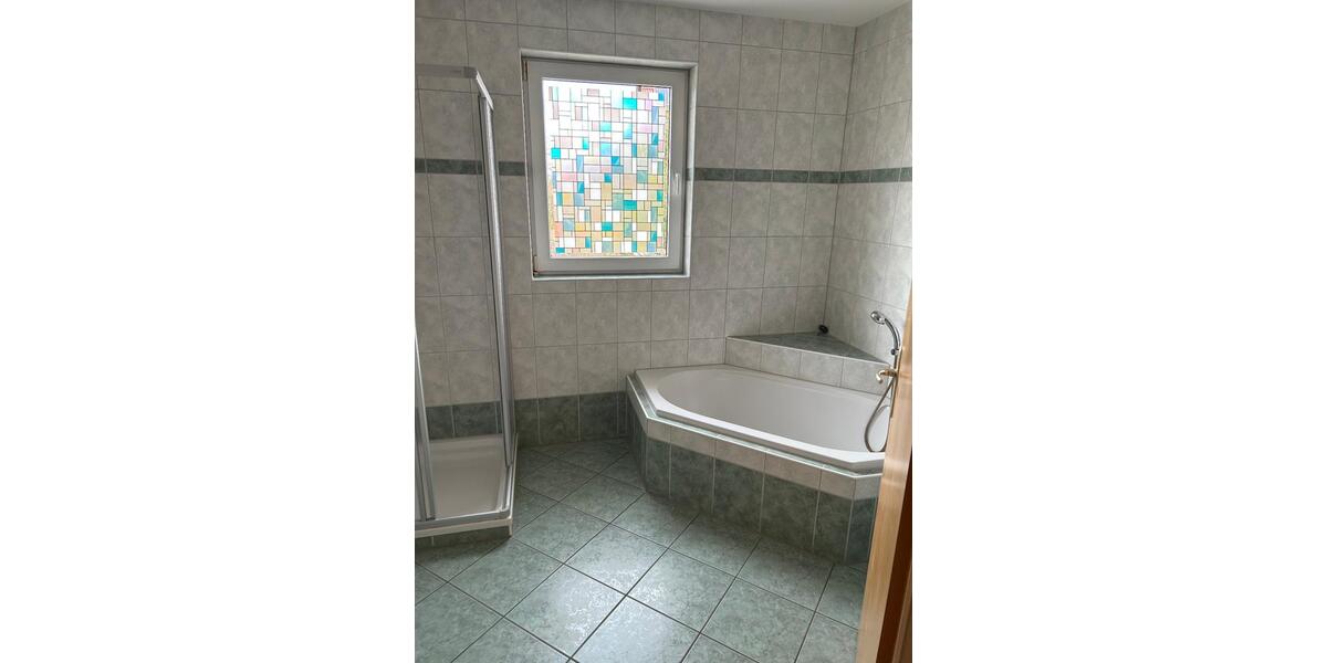 Etagenwohnung Burg (Spreewald) - 4 Zimmer, 120 m&sup2;, 1.350&euro; | Angebot:26439808