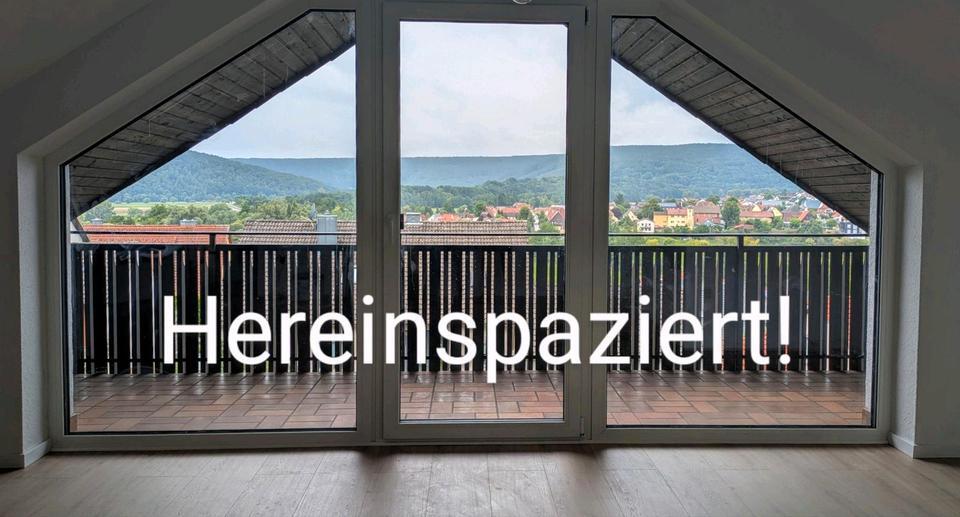FRISCH RENOVIERT + TRAUMAUSSICHT: 4 Zimmer mit Süd-West-Balkon zimmer