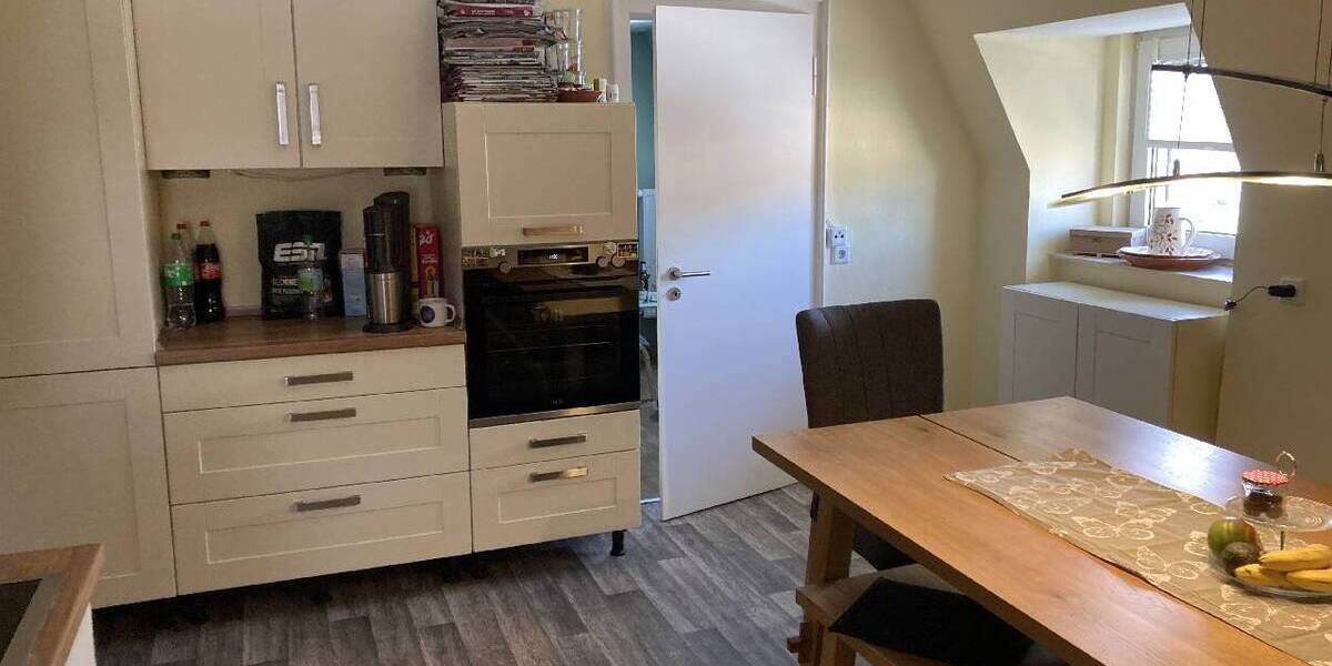 Etagenwohnung Meschede - 3 Zimmer, 106 m&sup2;, 700&euro; | Angebot:26471287