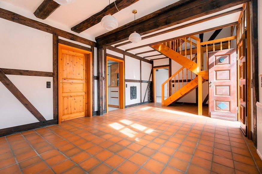 Einfamilienhaus Friedland - 6 Zimmer, 200 m&sup2;, 1.000&euro; | Angebot:26506000
