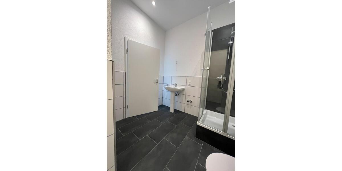 Etagenwohnung Dickenschied - 1 Zimmer, 25 m&sup2;, 600&euro; | Angebot:25757102