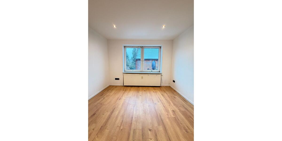 Etagenwohnung Weener - 3 Zimmer, 50 m&sup2;, 700&euro; | Angebot:24847100