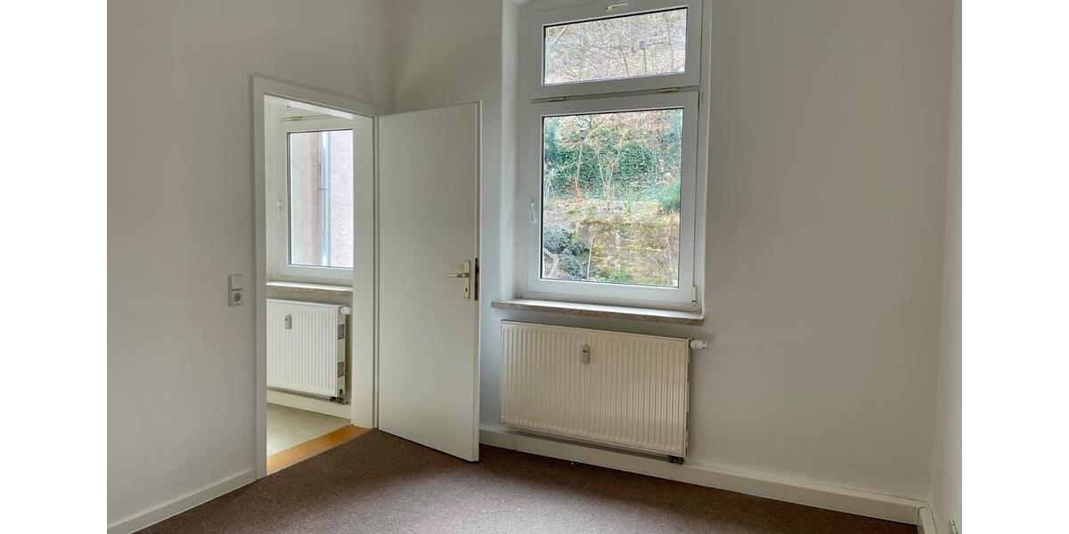 Etagenwohnung Sebnitz - 3 Zimmer, 64 m&sup2;, 385&euro; | Angebot:25646714