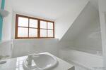 Etagenwohnung Roßtal - 4.5 Zimmer, 157 m&sup2;, 1.300&euro; | Angebot:26316253