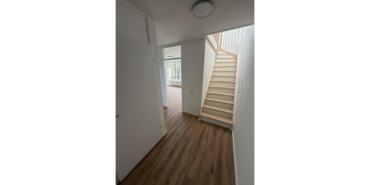 Maisonettenwohnung Erkner - 3 Zimmer, 77 m&sup2;, 1.100&euro; | Angebot:26634887